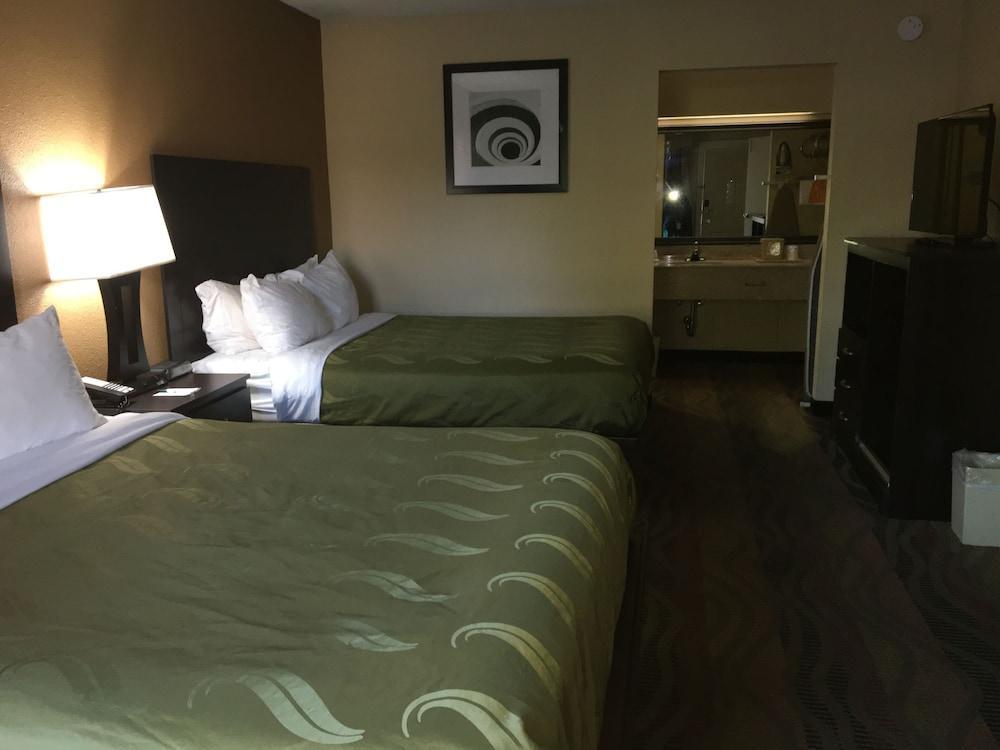 Quality Inn & Suites Santee Ngoại thất bức ảnh