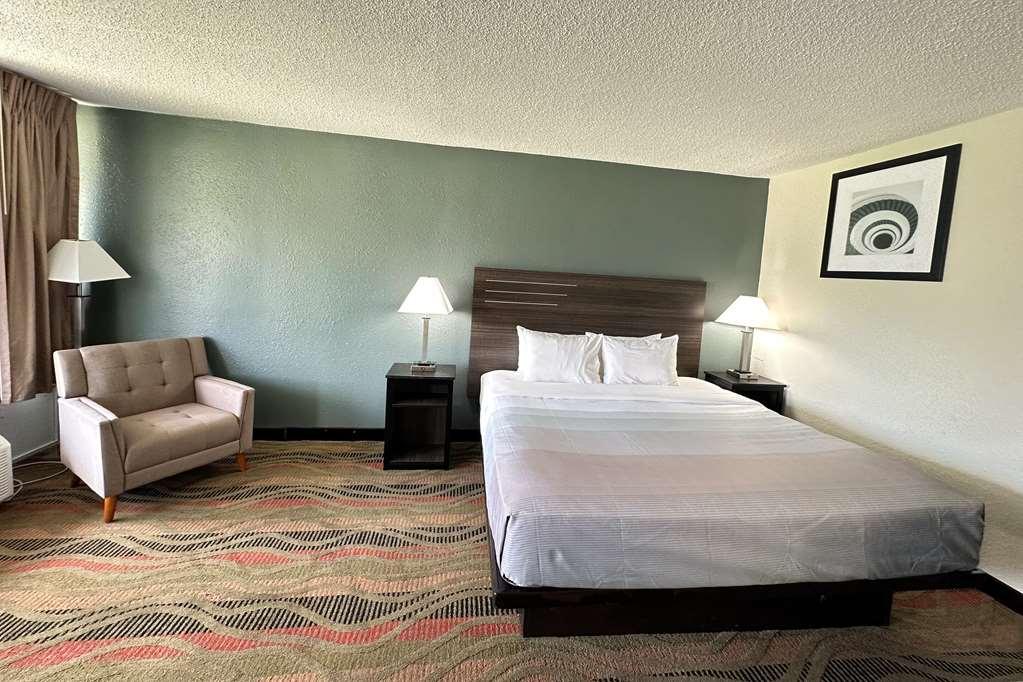 Quality Inn & Suites Santee Phòng bức ảnh
