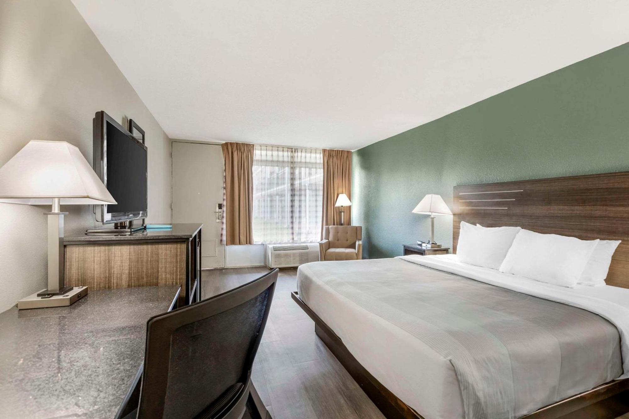 Quality Inn & Suites Santee Ngoại thất bức ảnh