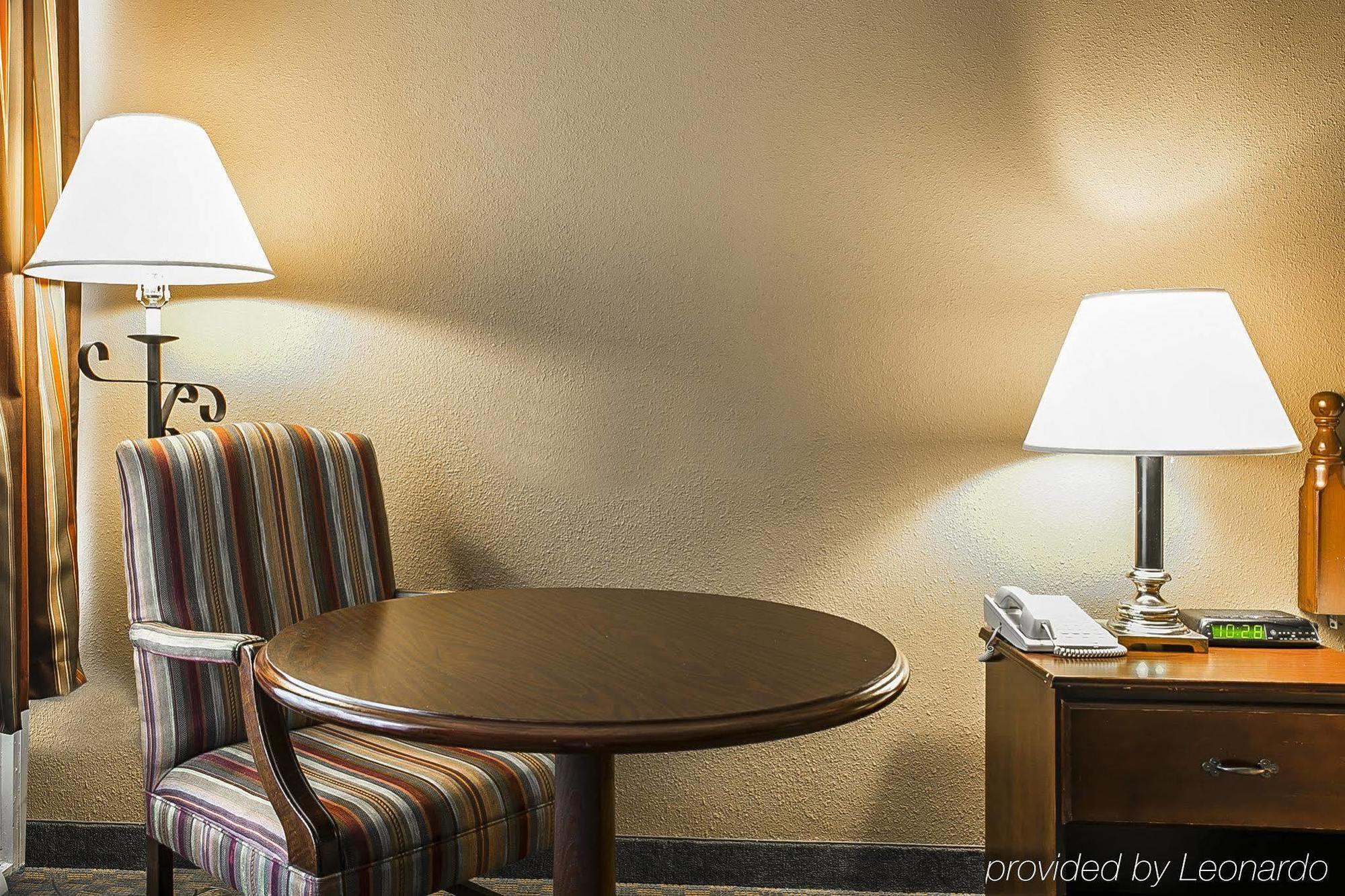Quality Inn & Suites Santee Ngoại thất bức ảnh